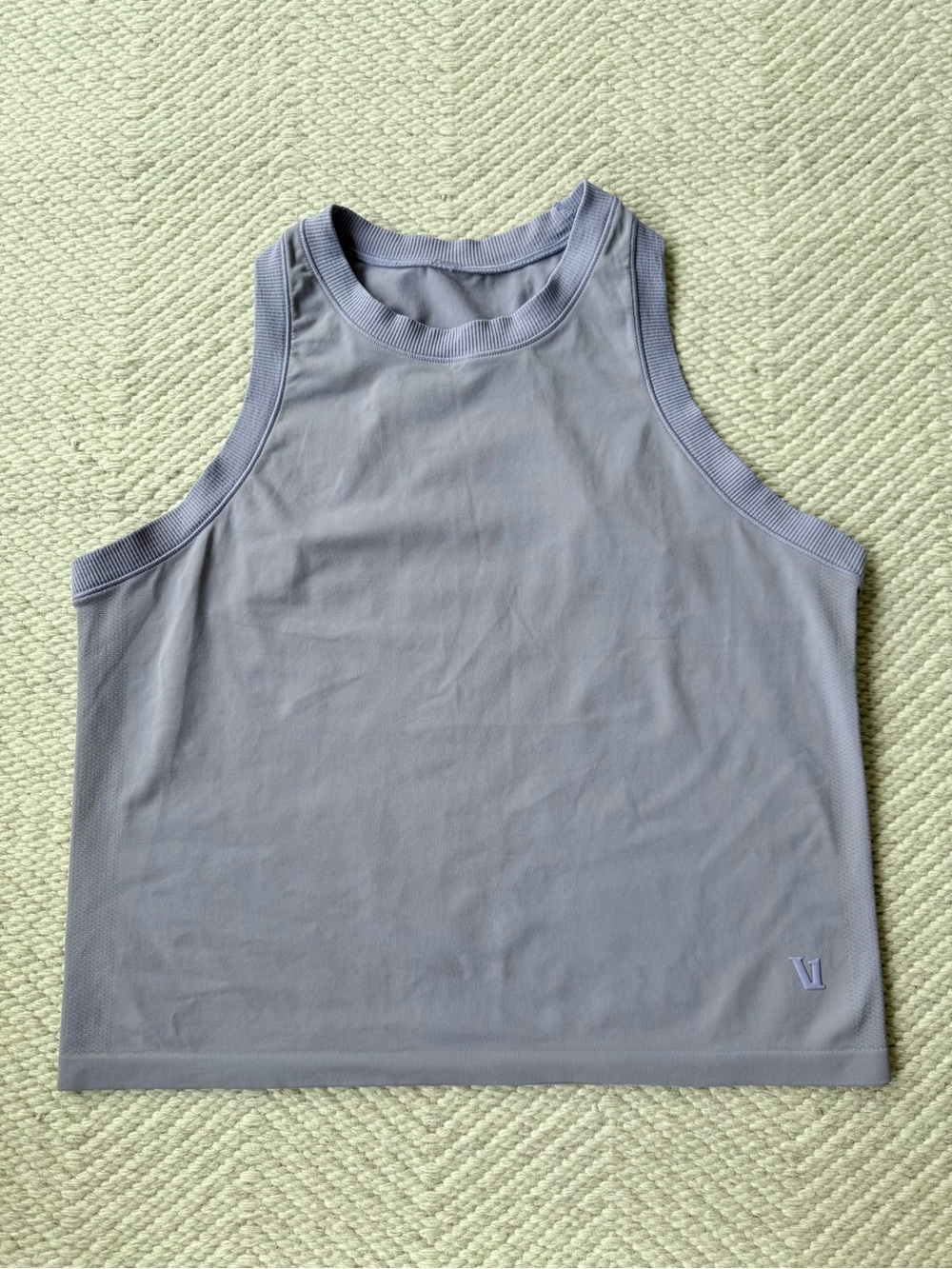 Vuori Boxy Fit Razer Back Tank Top Lilac Purple sz M